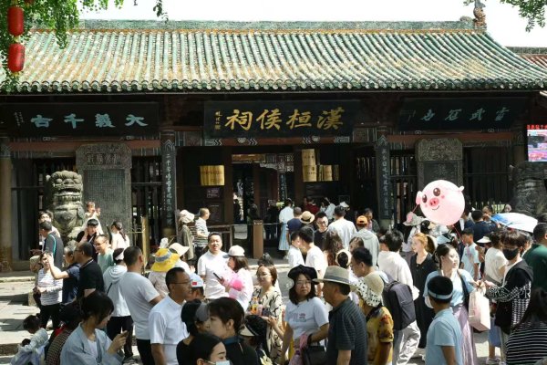丰泰优配 限时特价、专属福利，四川阆中古城开启超值大假“宠客”模式