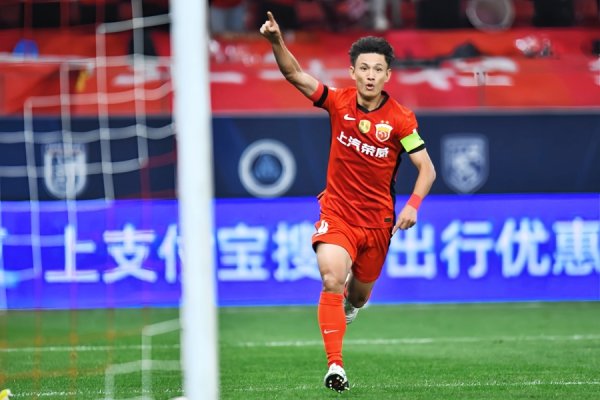 长城配资 中超争冠形势明朗：蓉城输球无缘冠军，海港距离三连冠只差最后1分